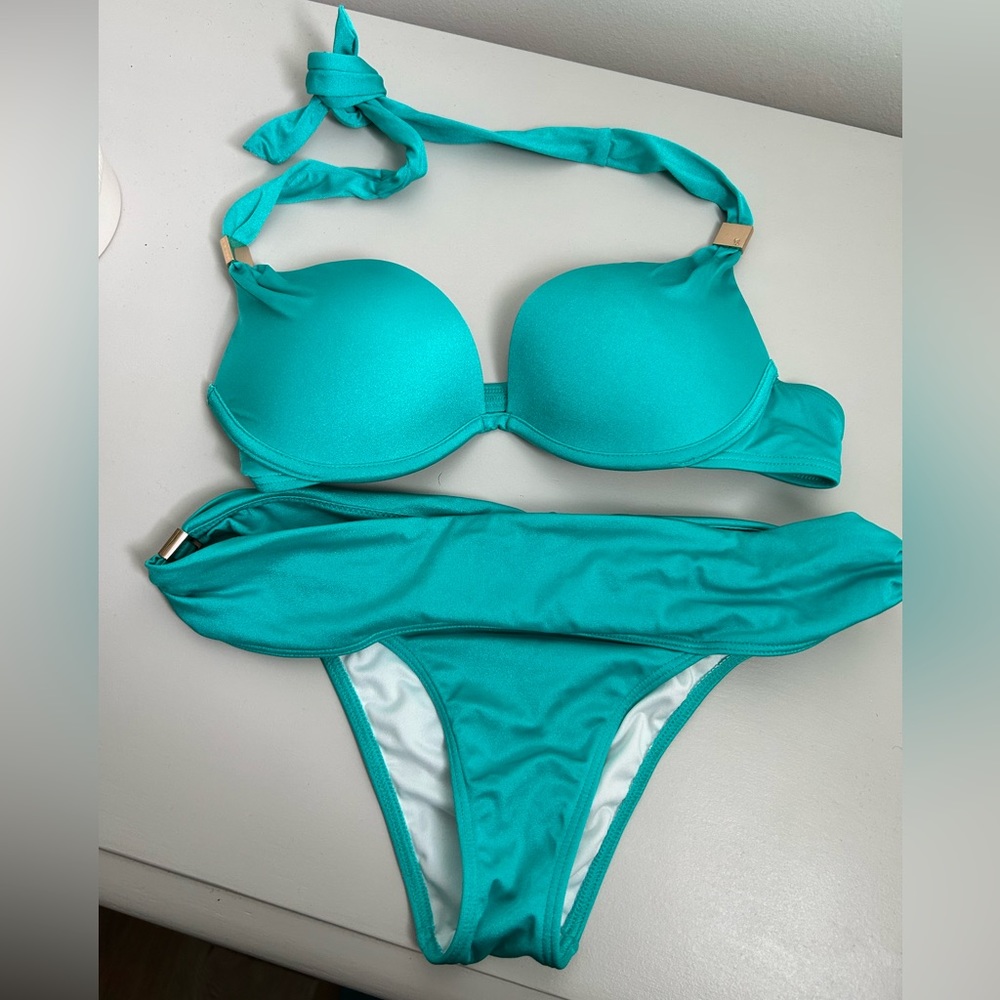 VICTORIA SECRET BIKINI SET